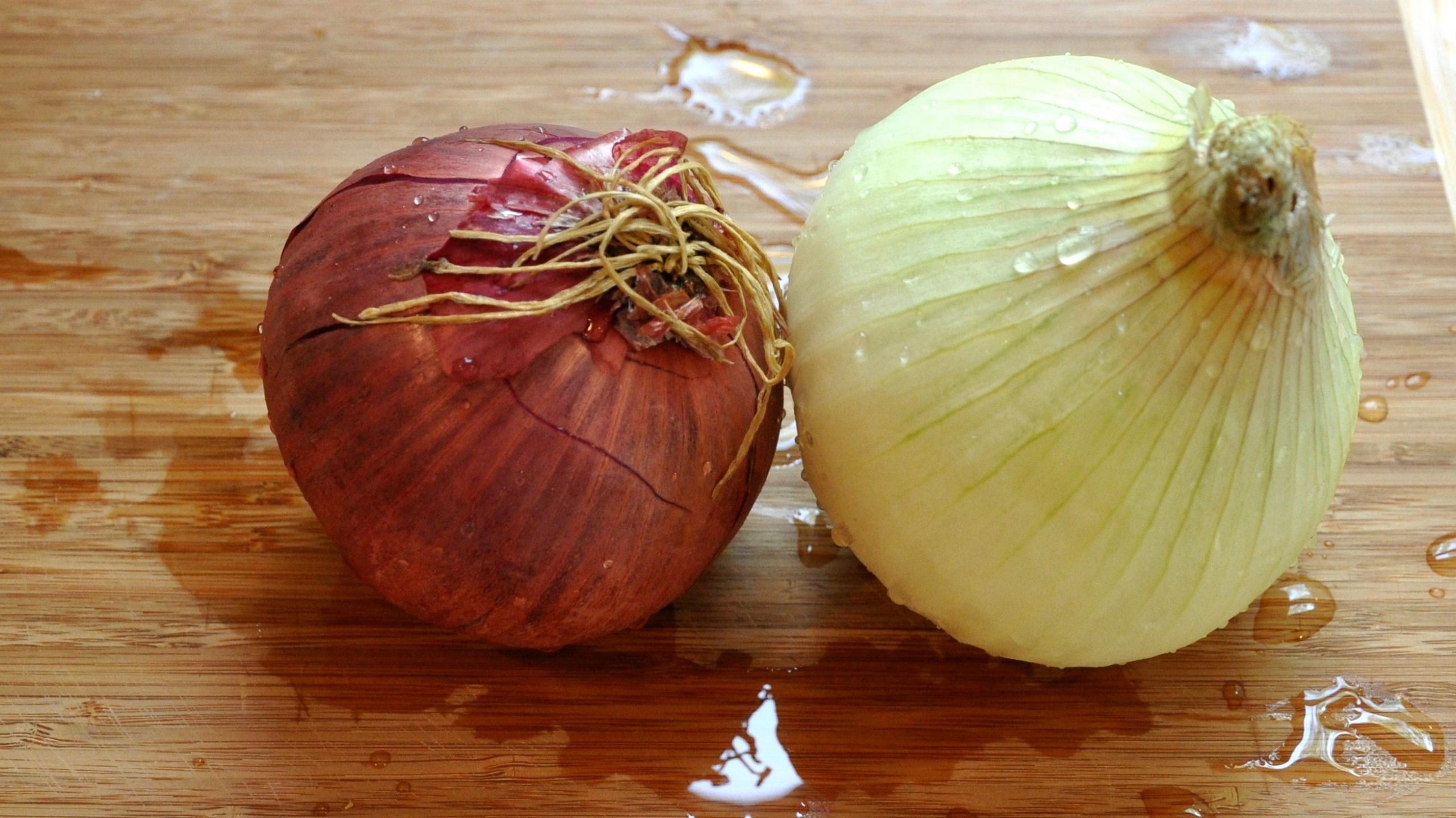 Shallots and Leeks: Lesser Known Onion Cousins - Organic Gardening